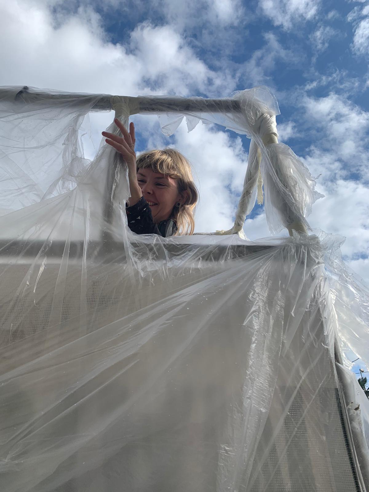 “WAKE UP .. è il tuo momento”, a Latina le opere di 2 street artist contro la violenza di genere - 