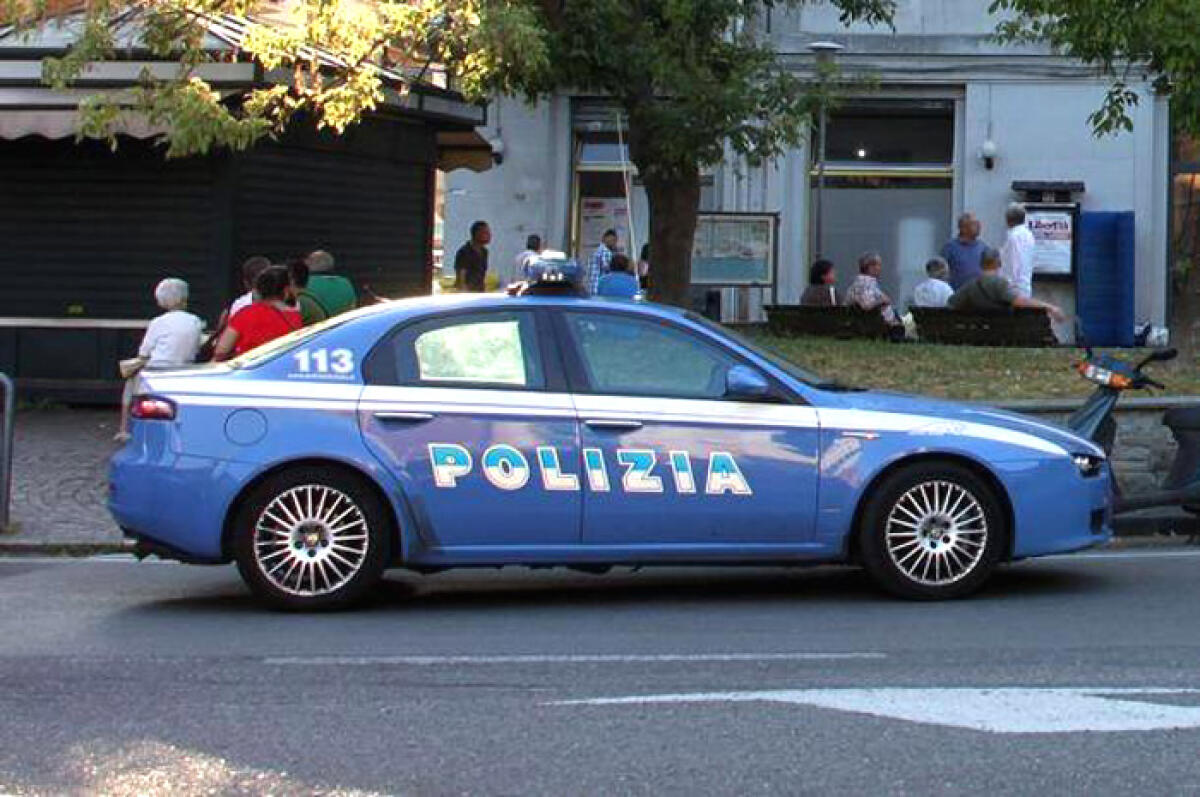 Dà una testata al naso della ex, 39enne di Fondi in arresto - 
