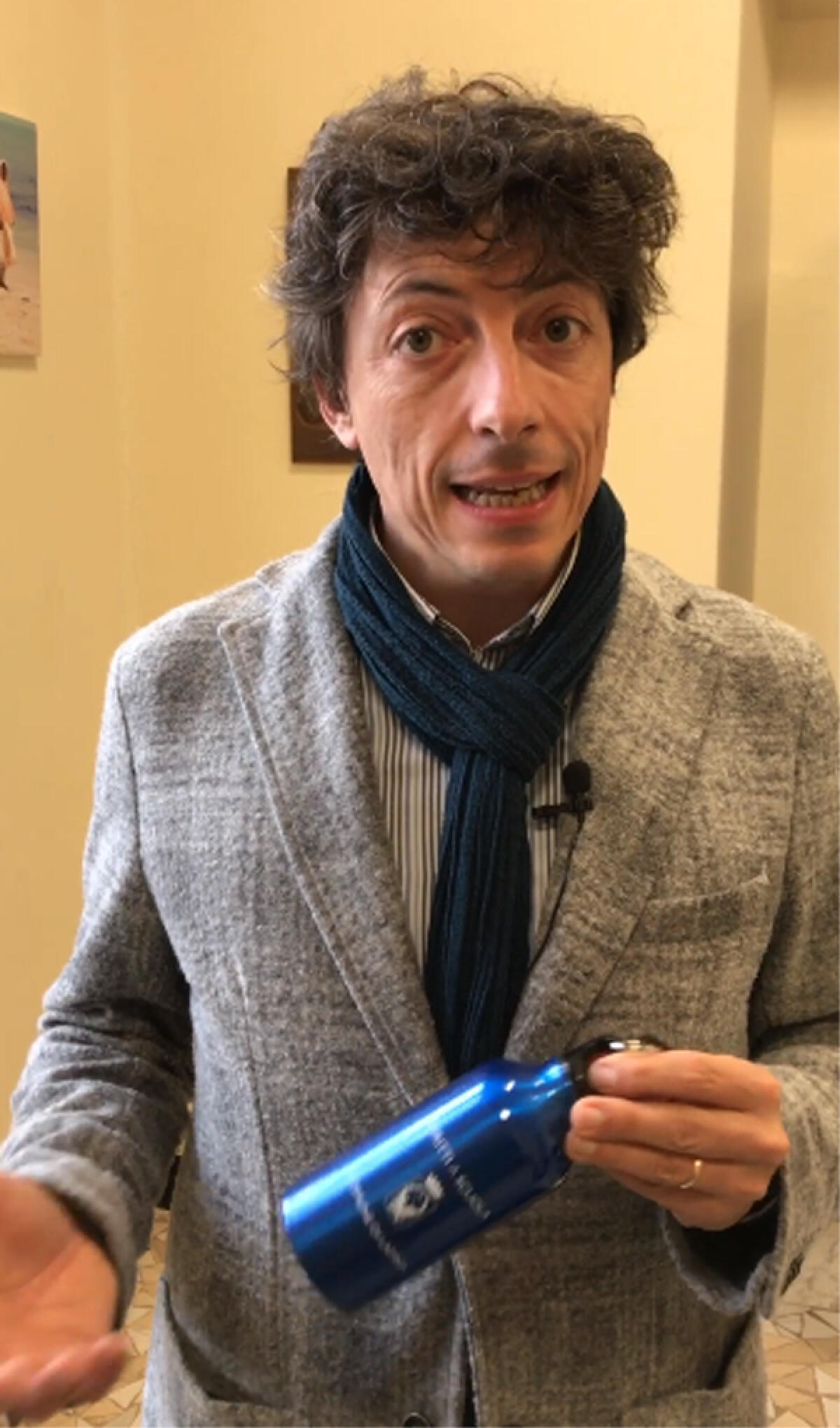 Latina sempre più PlasticFree: 4.100 borracce di alluminio agli studenti delle scuole medie. - 