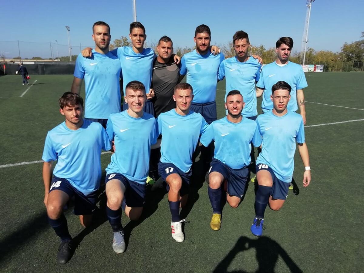 Aprilia, Primavera un punto al photo-finish - 