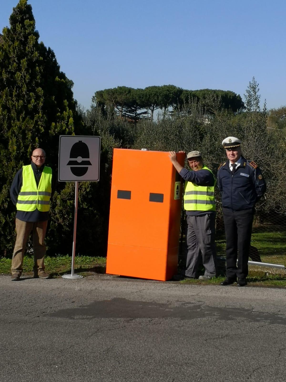 Albano, installati i box per rilevare velocità e auto senza assicurazione - 