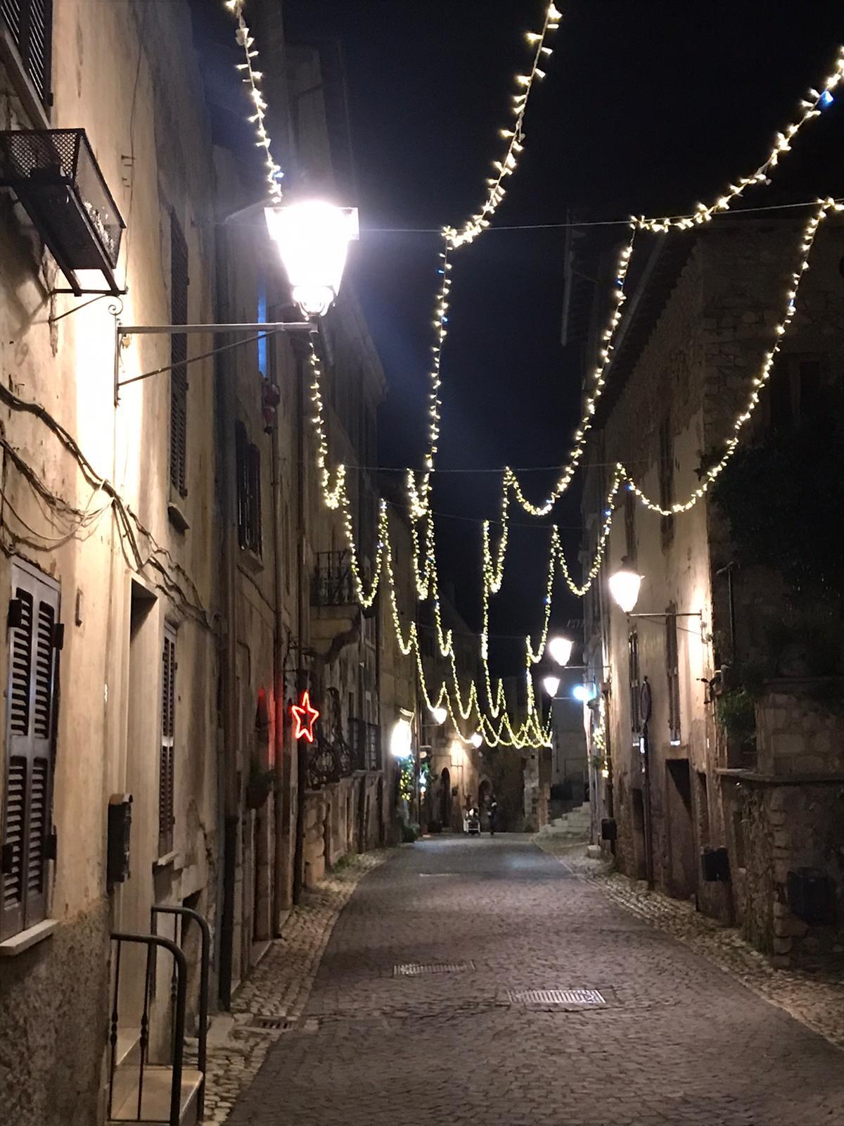“Presepi e musica nel borgo” questo fine settimana a Sermoneta. - 