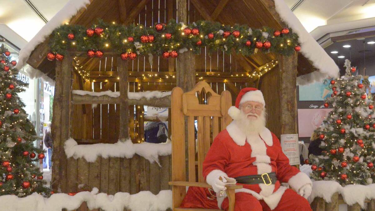 Il Natale è iniziato al Centro Commerciale Aprilia 2 - 