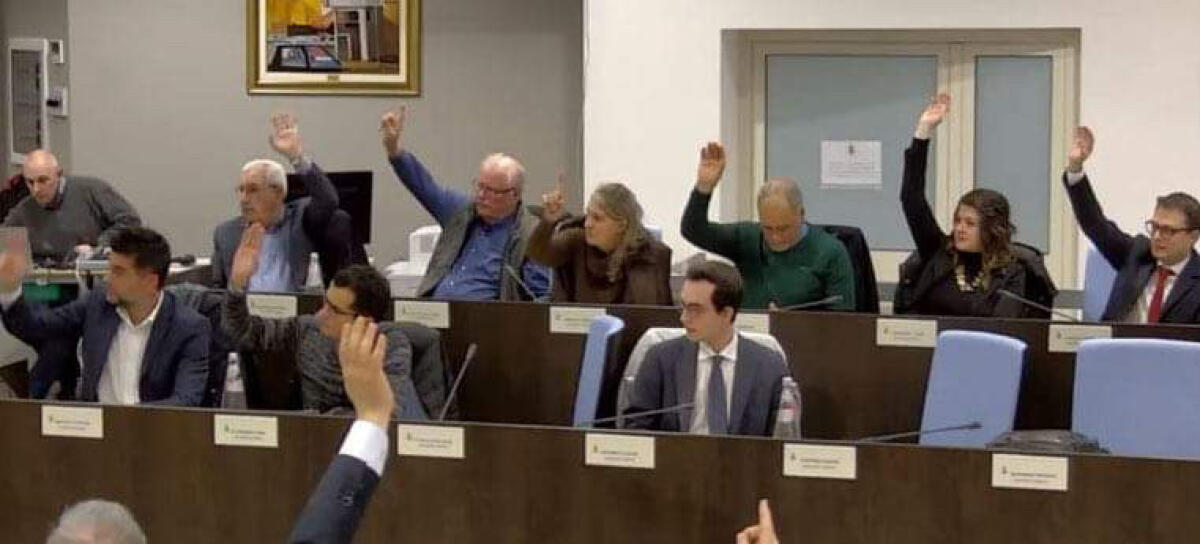 Aprilia - Approvato il Bilancio di previsione, le critiche: "Documento senza anima" - 