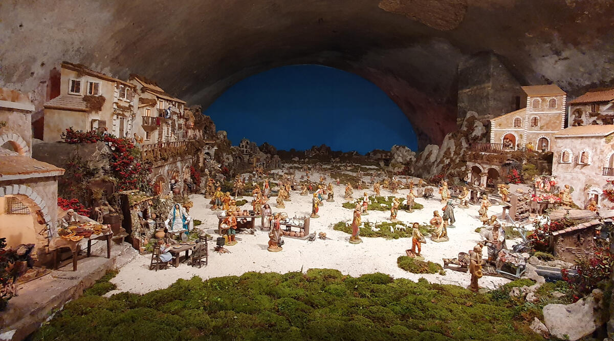 Presepe a Palazzo, a Cisterna torna la tradizione - 