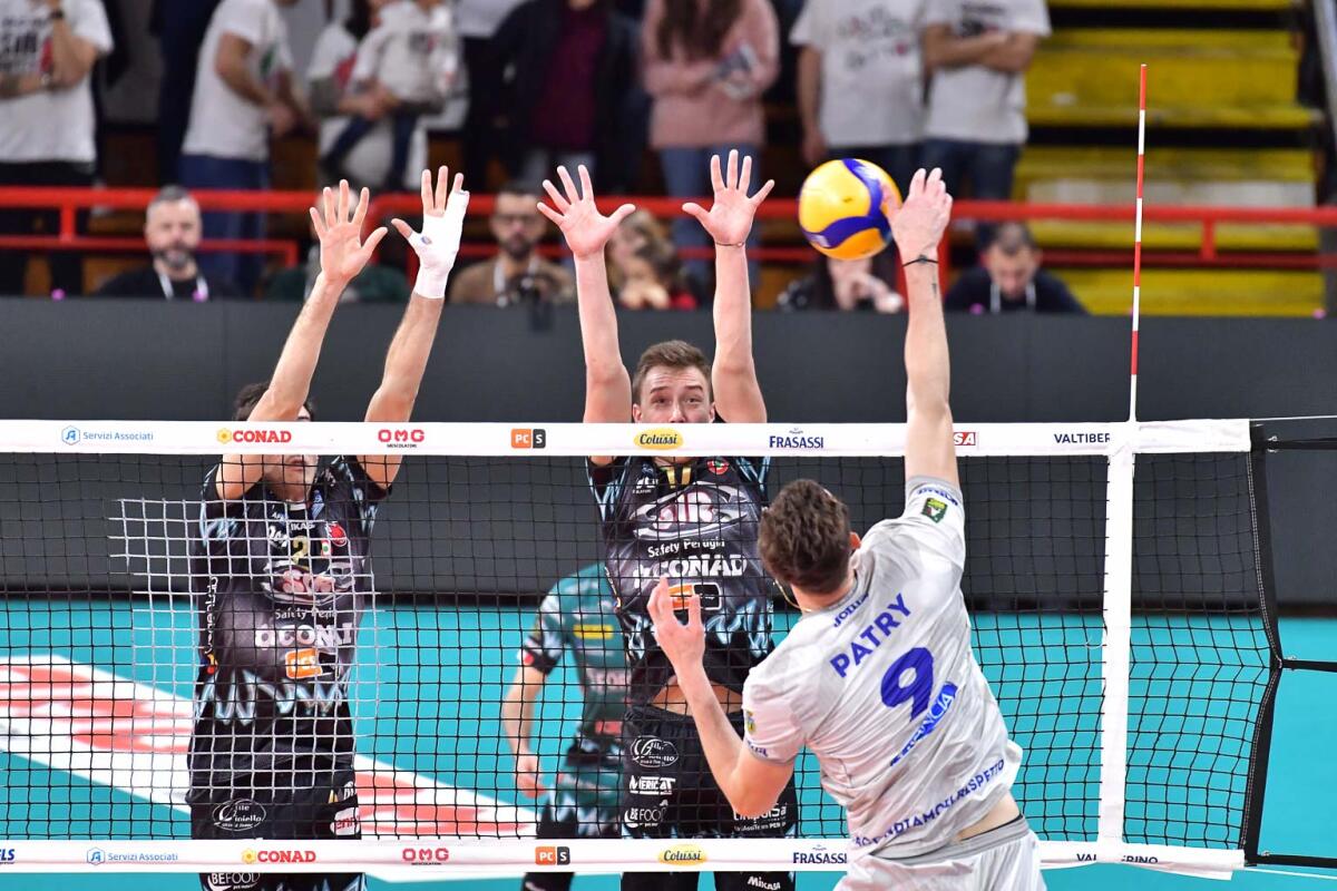 Lunga sosta del campionato di SuperLega, Latina torna in campo il 19 gennaio - 