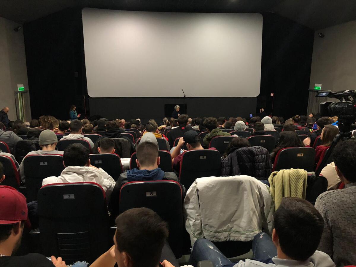 76° dello Sbarco di Anzio: sold out di studenti per "Scherza con i fanti" - 