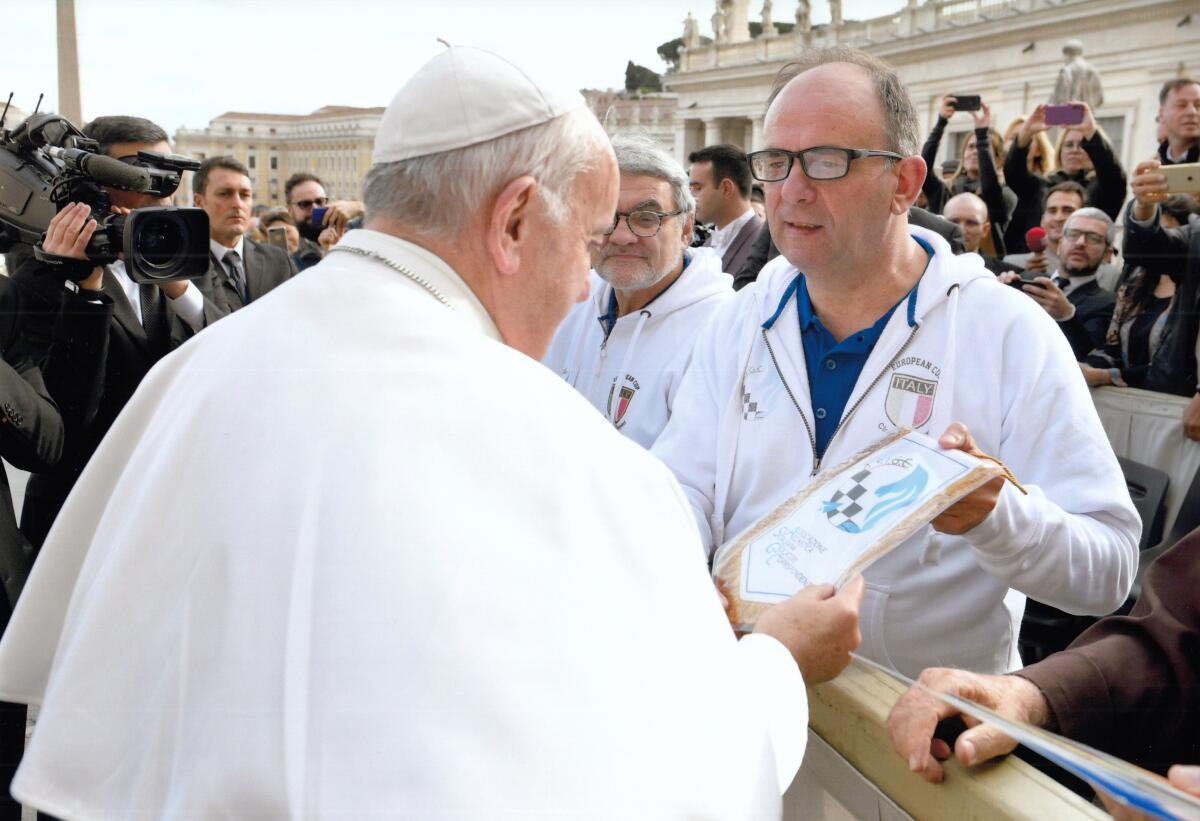 Papa Francesco riceve in Vaticano la squadra nazionale di scacchi, c'è anche Aprilia - 