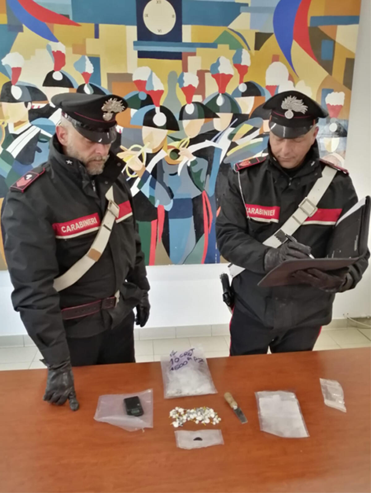 Nascondeva 25 grammi di cocaina in casa: 27enne di Aprilia arrestato dai Carabinieri. - 
