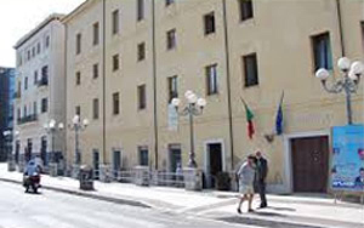 Duplice omicidio-suicidio a Formia: indetto il lutto cittadino per due giorni. - 