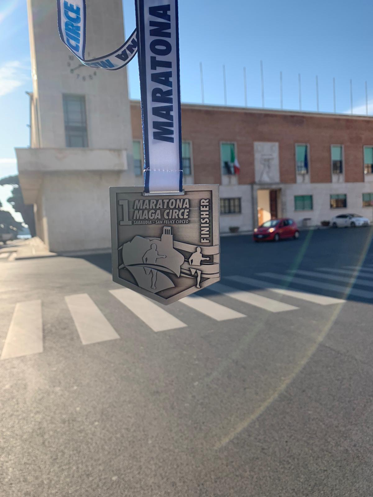 La Pedagnalonga questa domenica alla “Maratona Maga Circe” per curare il ristoro del passaggio ai 21 km. - 