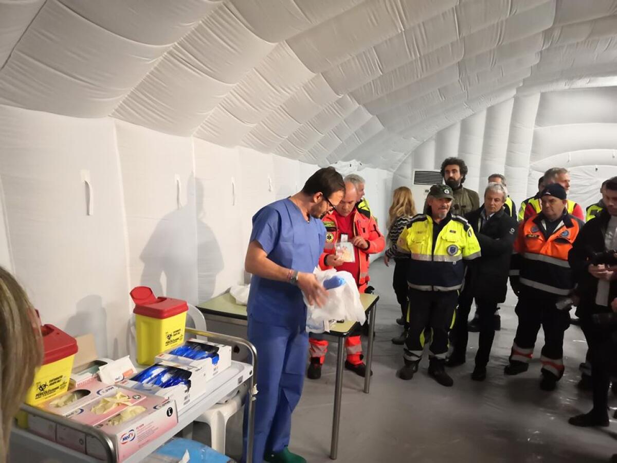 Coronavirus, tende per il pre-triage anche negli ospedali della provincia di Latina. - 