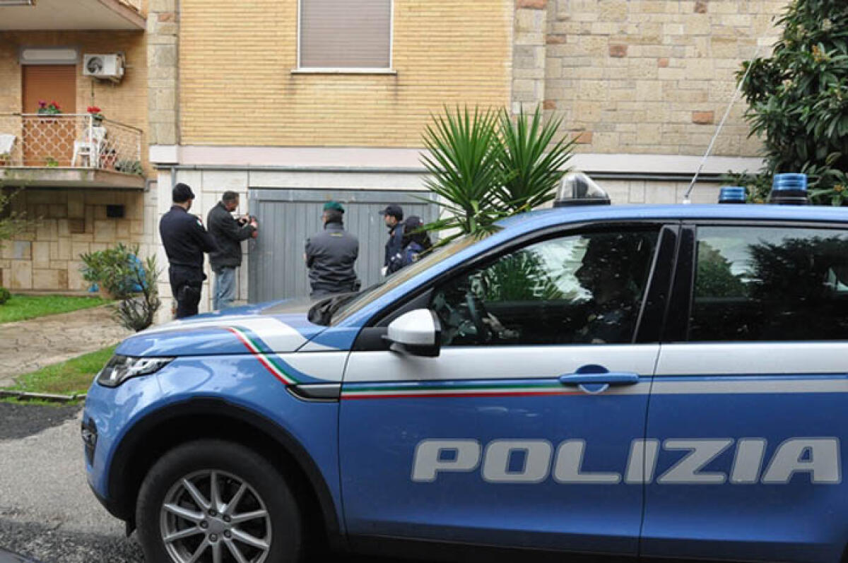 Un avvocato campano arrestato dalla Polizia a Terracina: deve scontare 6 anni per associazione a delinquere. - 