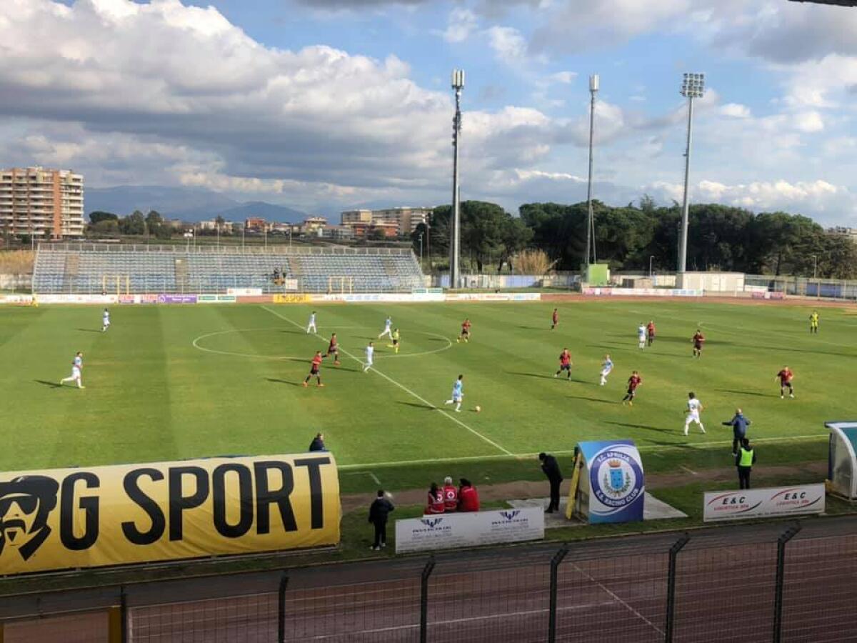 Calcio - Serie D - L'Aprilia non sa più vincere, il Ladispoli espugna il Quinto Ricci - 