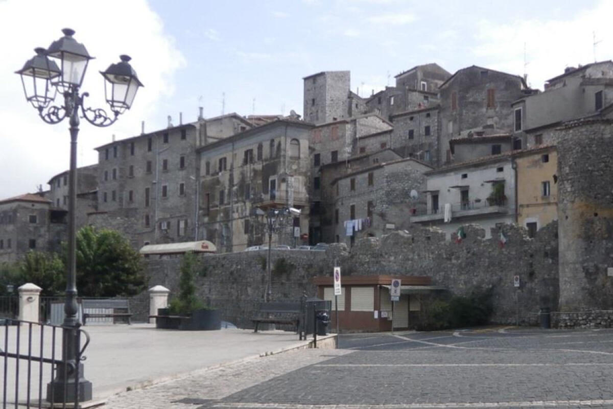 Primi due casi di contagio da Coronavirus a Bassiano, il sindaco Guidi: “restate a casa, con questo virus non si scherza”. - 