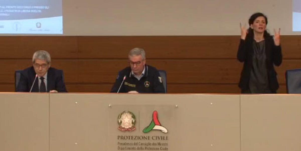 Sintomi febbrili per il capo della Protezione Civile Borrelli, salta la conferenza stampa - 