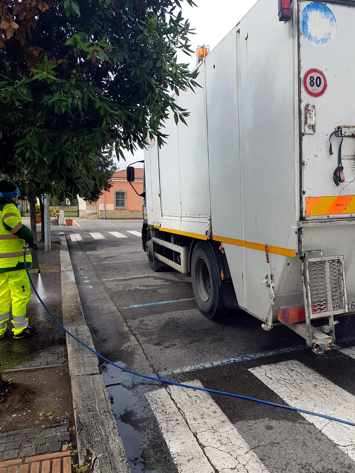 Coronavirus, sanificazione straordinaria anche a Latina. Sospeso il servizio Isole Ecologiche Itineranti. - 