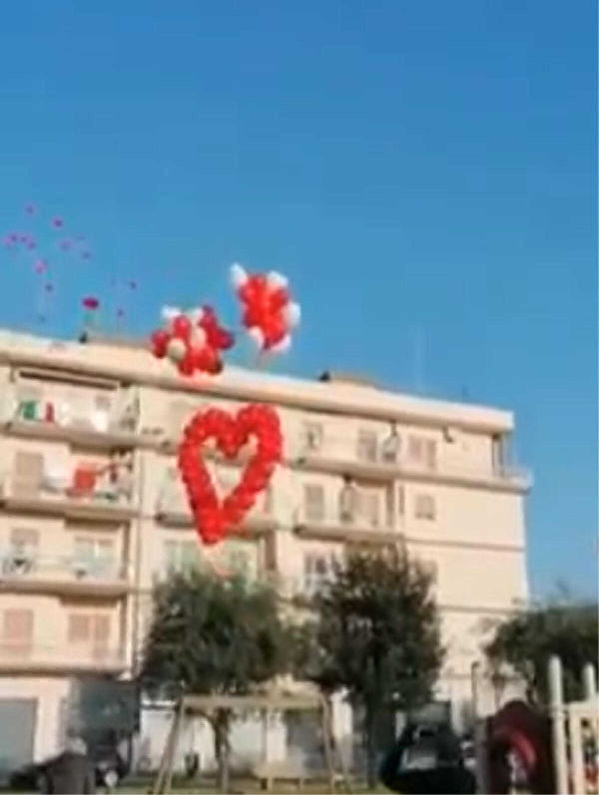 Terracina, addio a Jonathan Tarquinio: per lui applausi e pallocini - 