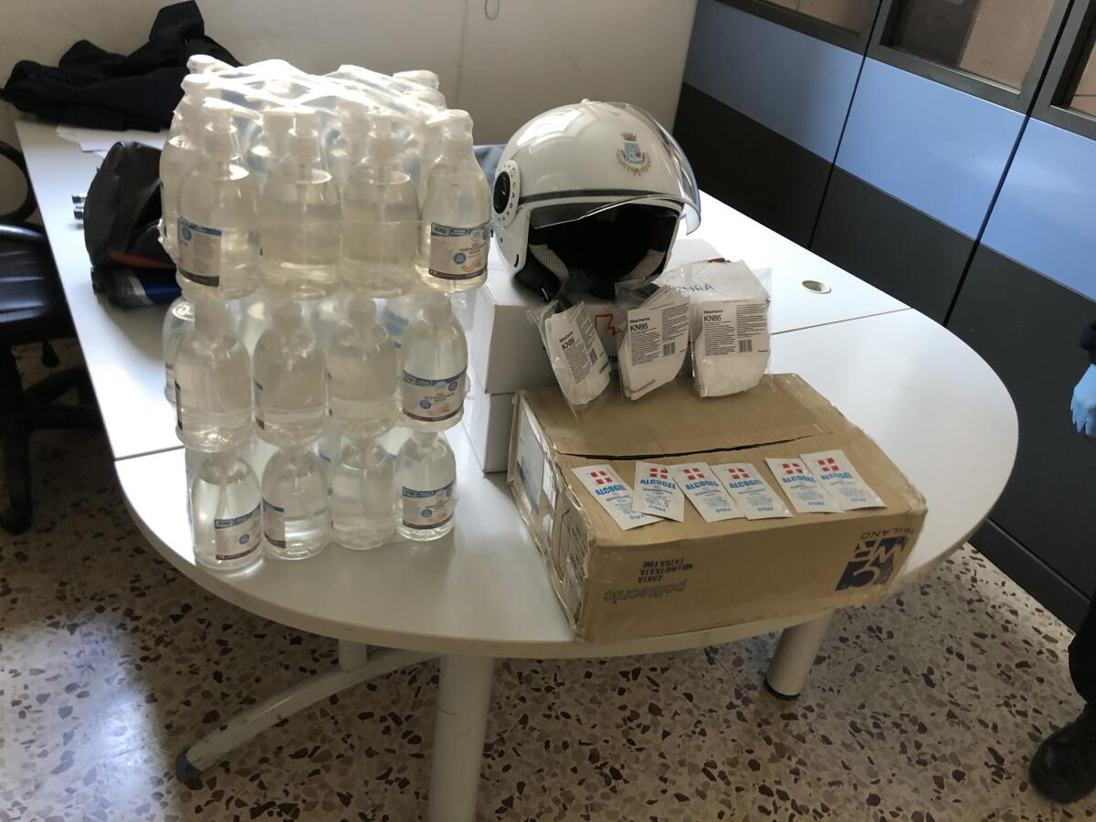 Coronavirus, donate alla Polizia Locale di Nettuno mascherine e igienizzante. - 