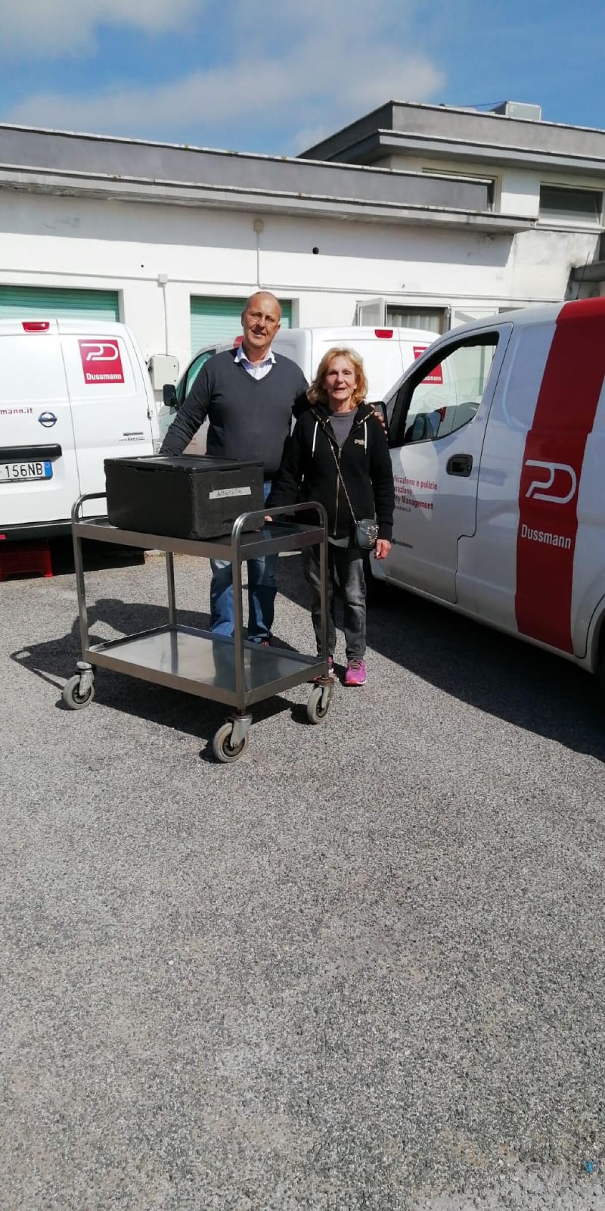 Mense scolastiche chiuse: la “Dussmann Service” dona generi alimentari ad associazione ed enti di volontariato di Anzio. - 