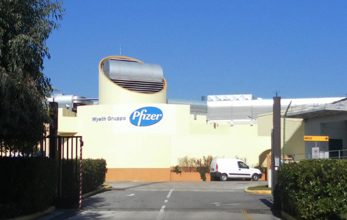 Coronavirus. Nuovo caso ad Aprilia e c'è anche un positivo alla Pfizer: è un uomo di Albano - 