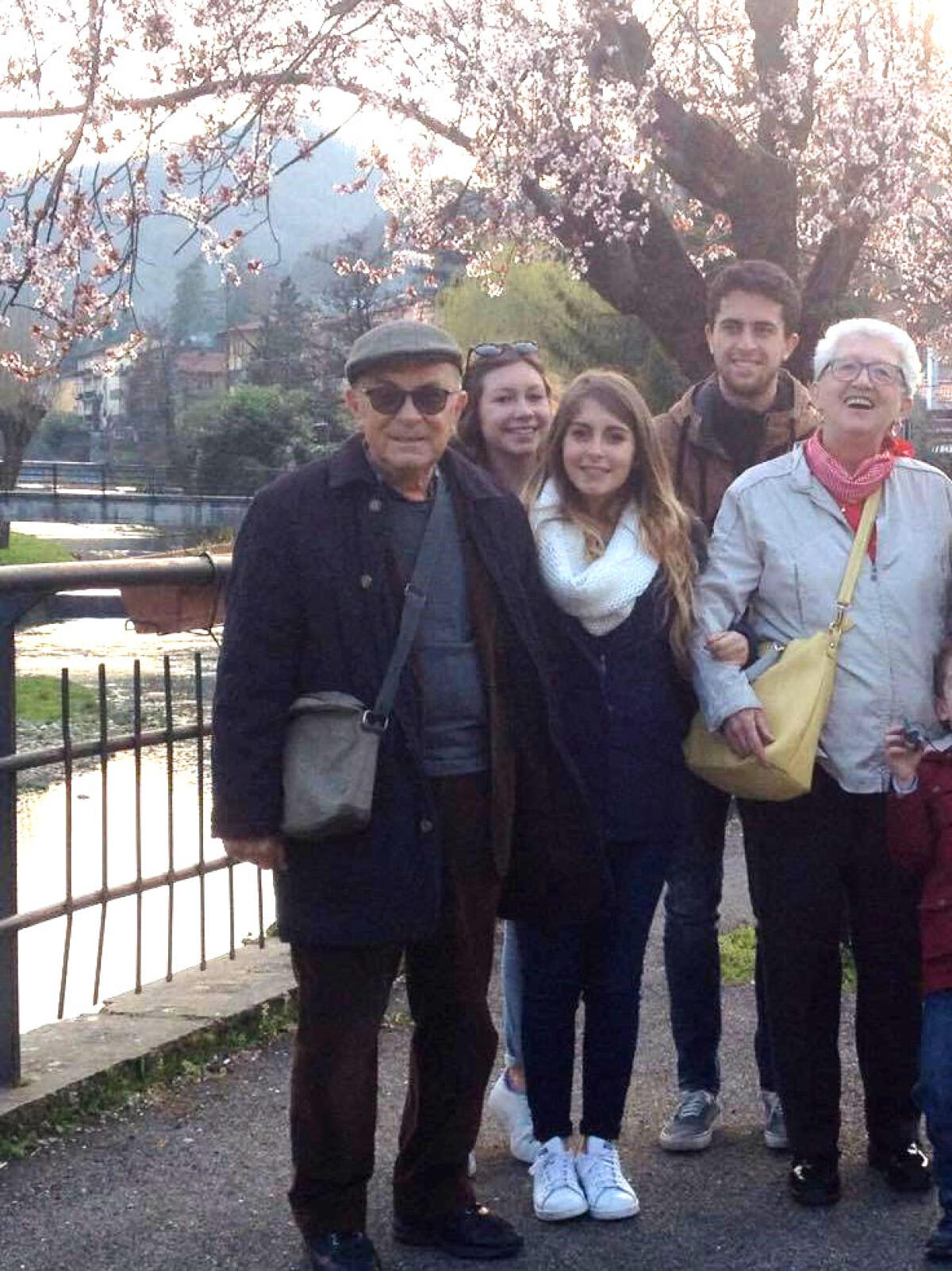 Aprilia, i nipoti di Pietro Nencini scrivono una lettera al loro caro nonno: “Nessuno muore sulla terra finché vive nel cuore di chi resta” - 