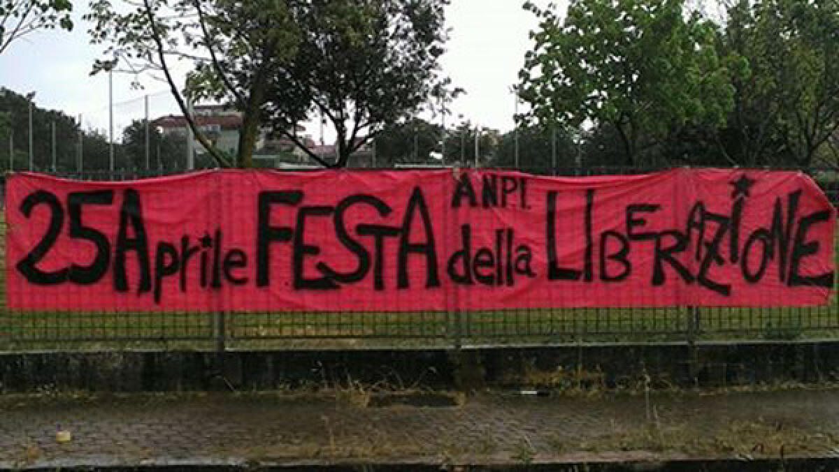 25 Aprile e Fondazione, ad Aprilia l'omaggio del sindaco al Monumento ai Caduti - 