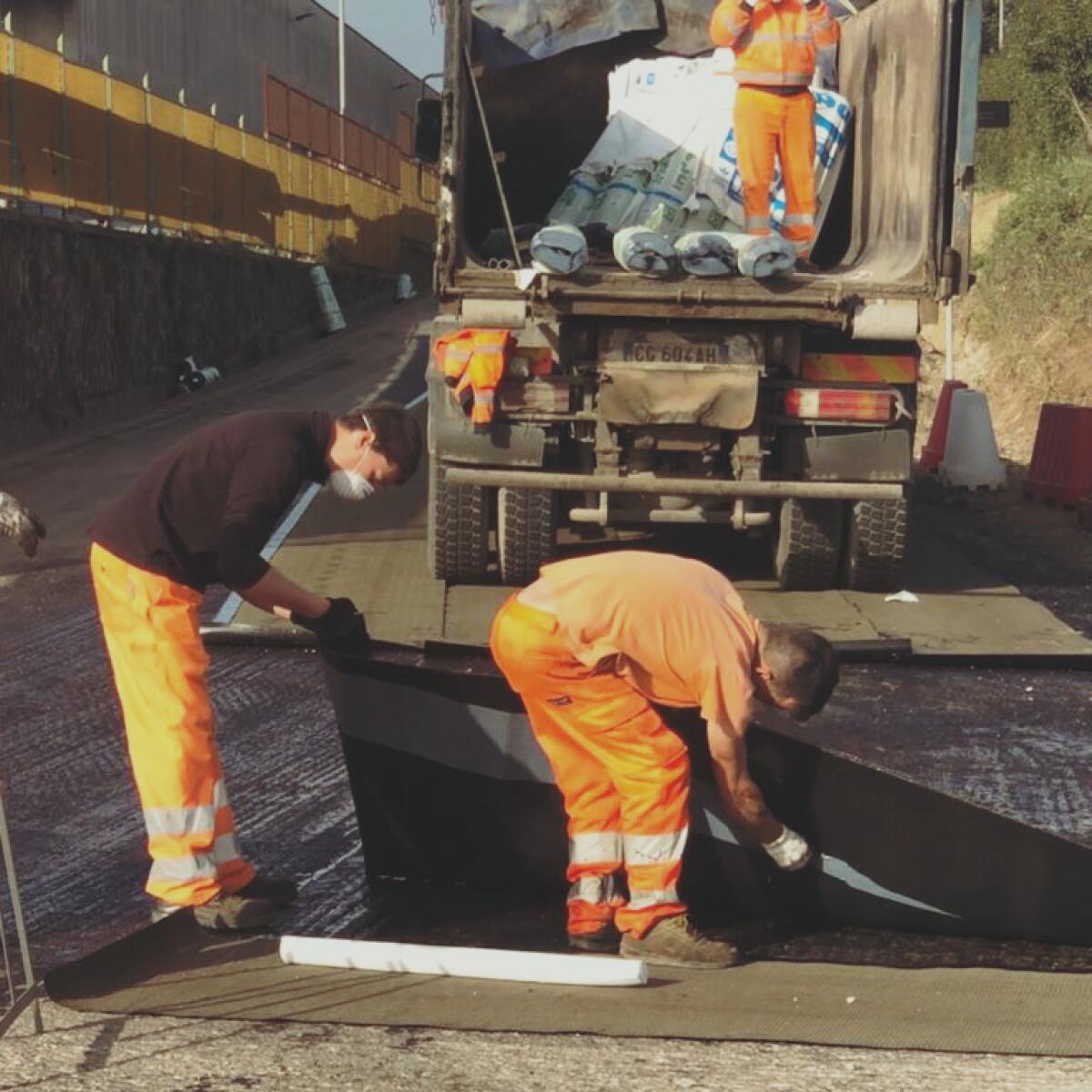 Terminati i lavori su alcune strade e i ripristini Open Fiber ad Aprilia, ieri un cavo tranciato ha mandato in tilt la rete - 