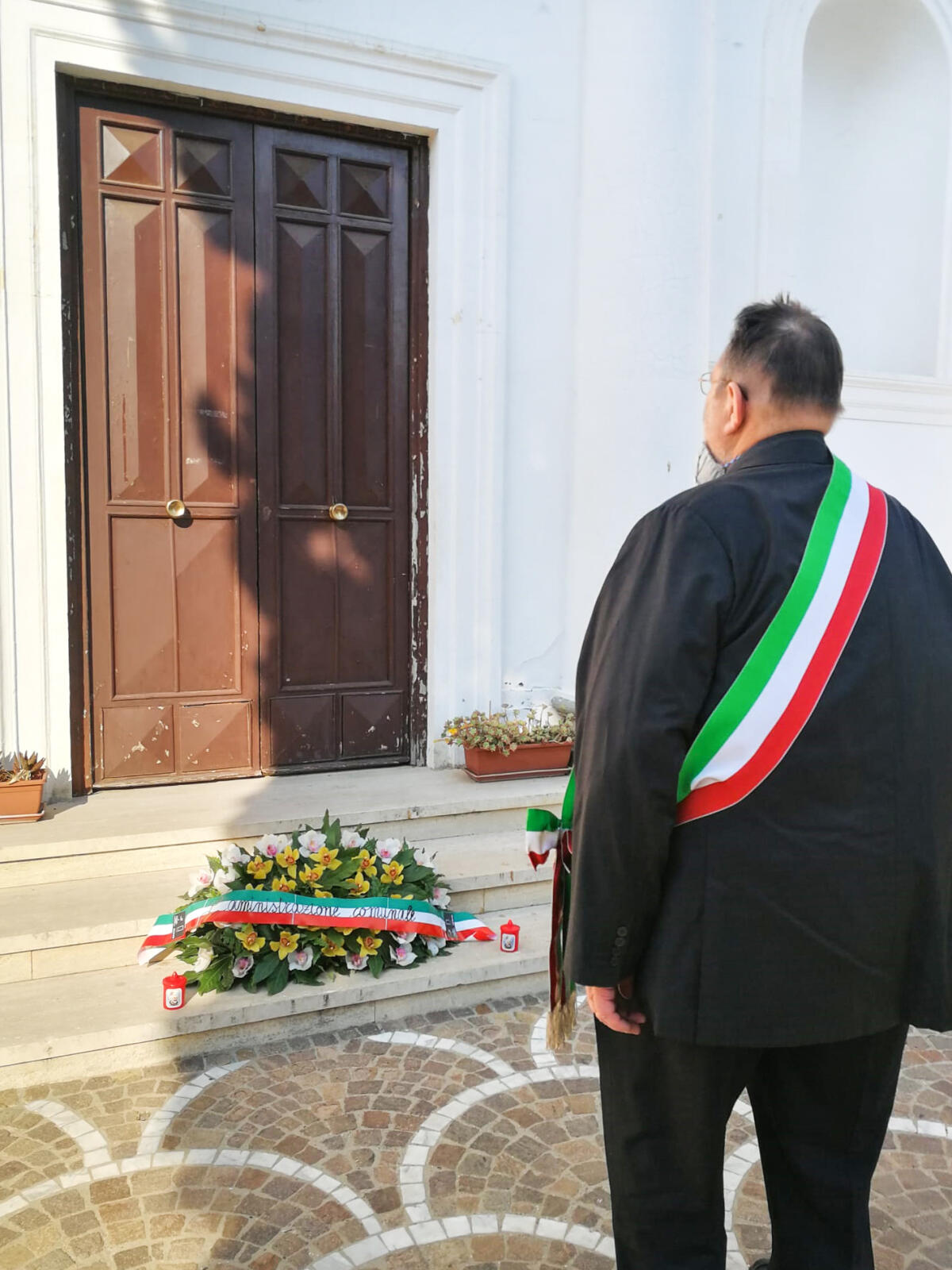 A Cisterna prorogata al 3 maggio la sospensione dei mercati settimanali e delle visite al cimitero. - 