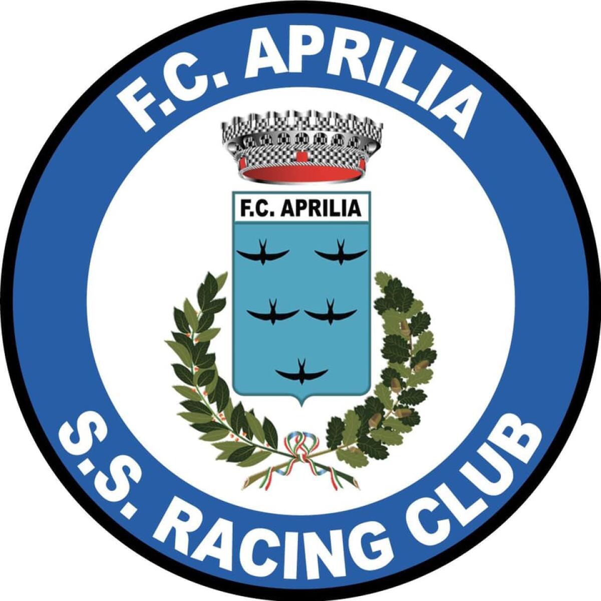 La società di calcio “FC Aprilia Racing Club” dona al Comune 2000 mascherine chirurgiche. - 