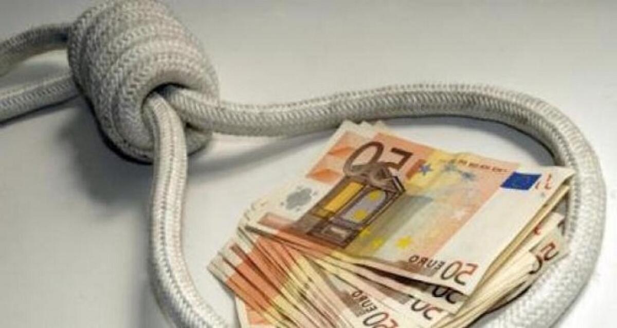 Due arresti a Formia per estorsione ed usura. Operazione della Polizia. - 