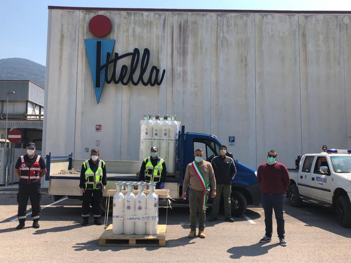 Un’azienda di Prossedi dona 30 bombole d’ossigeno per uso sanitario al Goretti di Latina - 