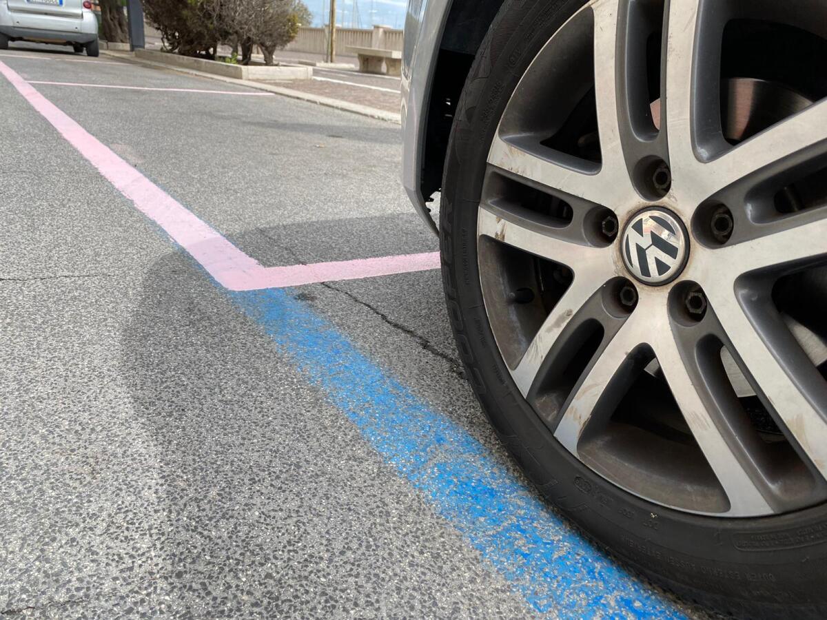 A Nettuno arrivano i parcheggi rosa per donne in gravidanza e neo mamme. - 