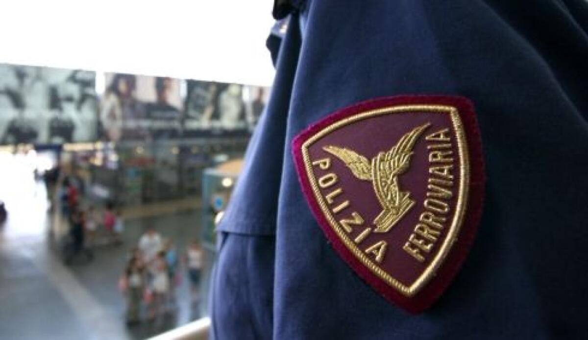 Un 30enne di Anzio rinvenuto cadavere vicino ai binari della stazione, sotto al ponte della Nettunense. Si ipotizza il suicidio. - 