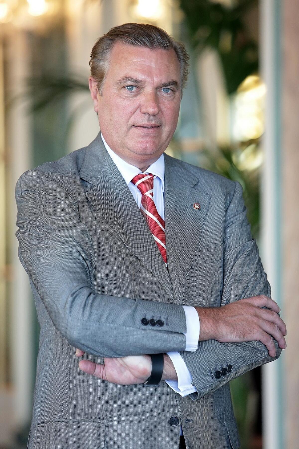 Il Principe Carlo di Borbone sostiene la raccolta fondi per l'ex ospedale "Di Liegro" di Gaeta - 