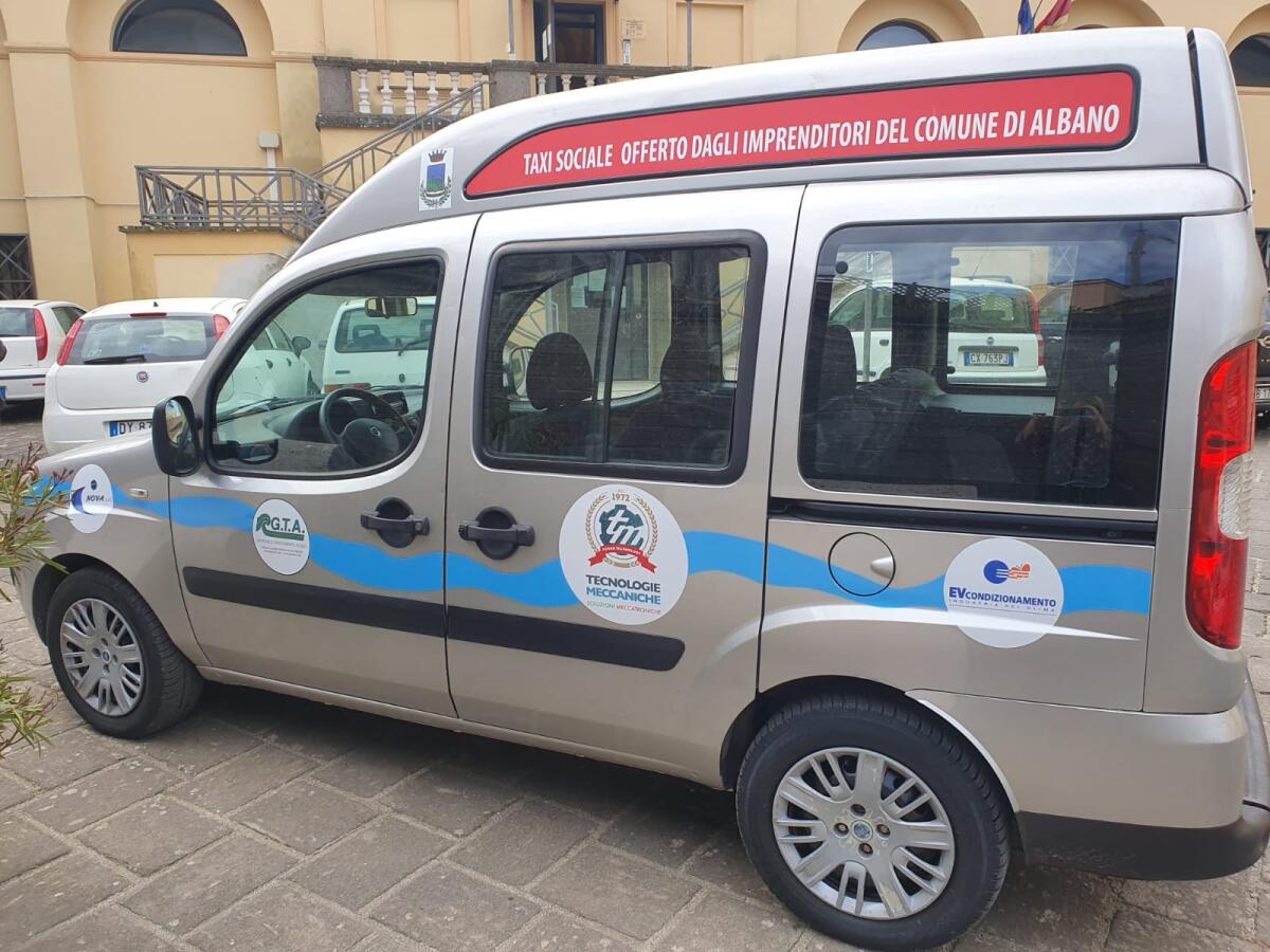 Albano, inaugurato il servizio di Taxi Sociale - 