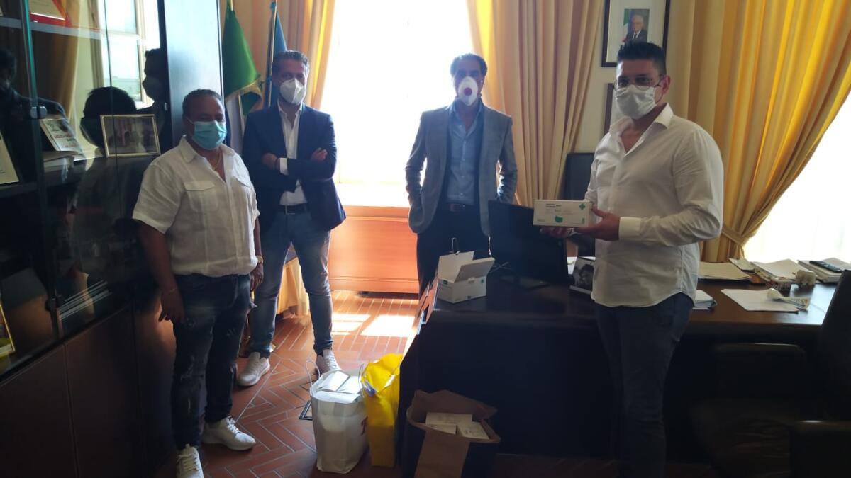 L'ASD Falasche Lavinio dona 1500 mascherine al Comune di Anzio - 