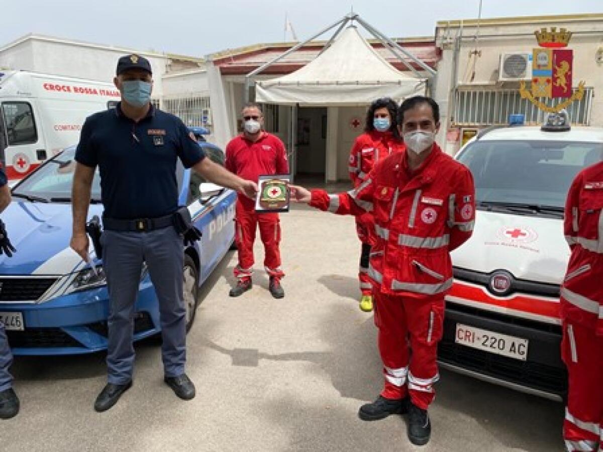 Iniziativa di solidarietà della Questura di Latina a favore della Croce Rossa Italiana. - 