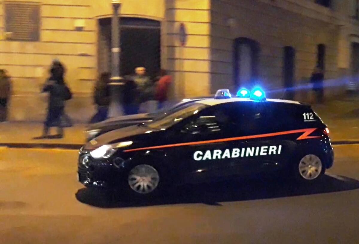 Picchia la moglie e le ruba la borsa con le chiavi di casa. 37enne tunisino in manette ad Anzio. - 