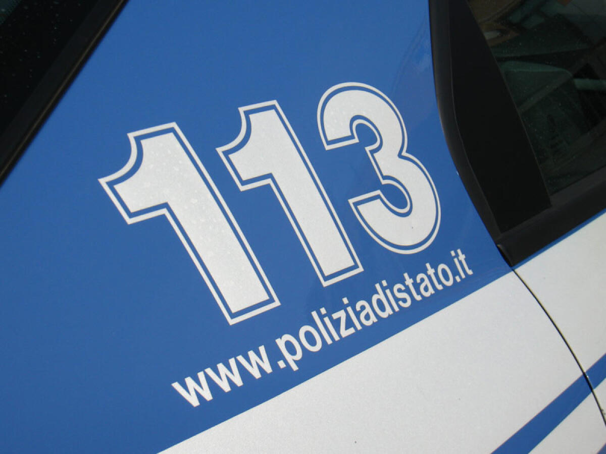 Colpo in villa, alla periferia di Latina: i banditi fuggono via con un costoso Suv. Indaga la Polizia. - 