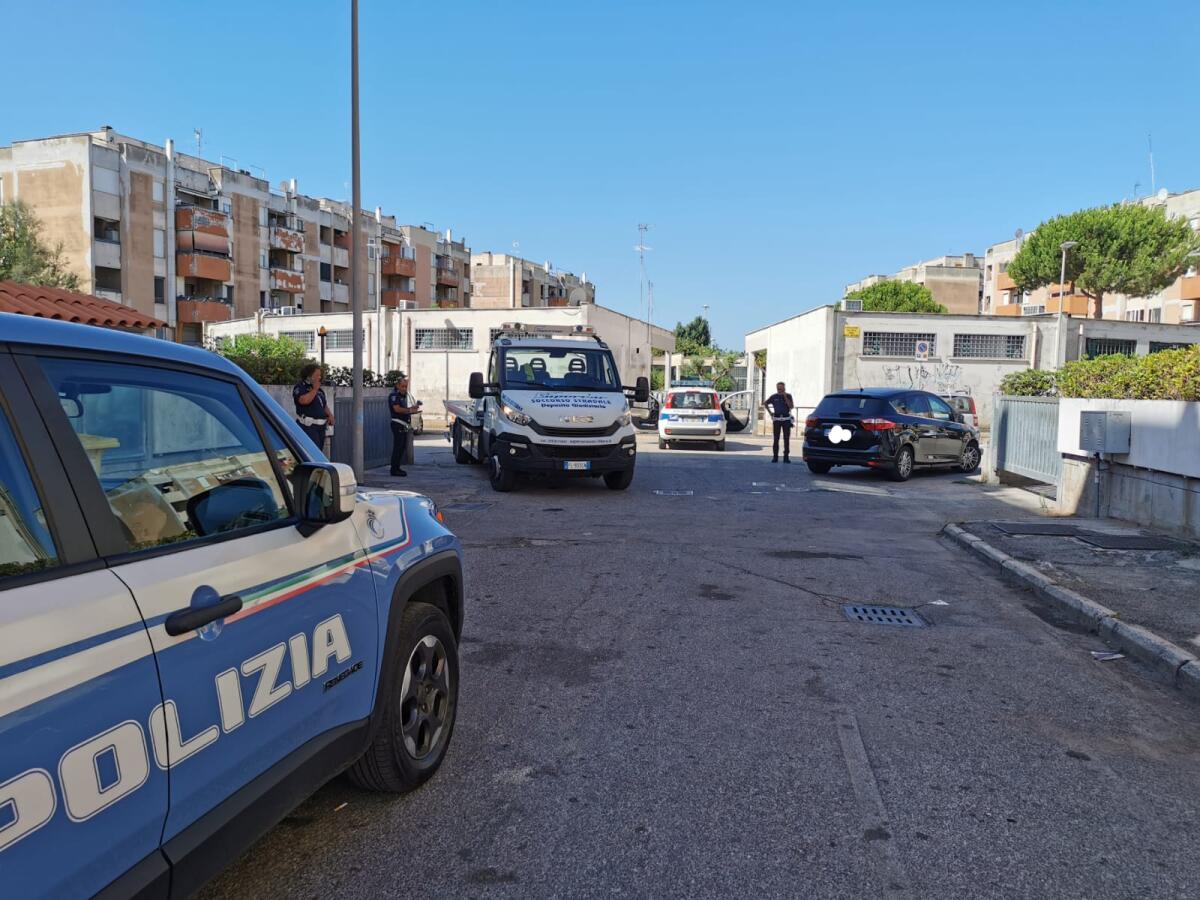 Operazione interforze al quartiere Zodiaco di Anzio: sequestro di mezzi e controlli nei seminterrati. - 