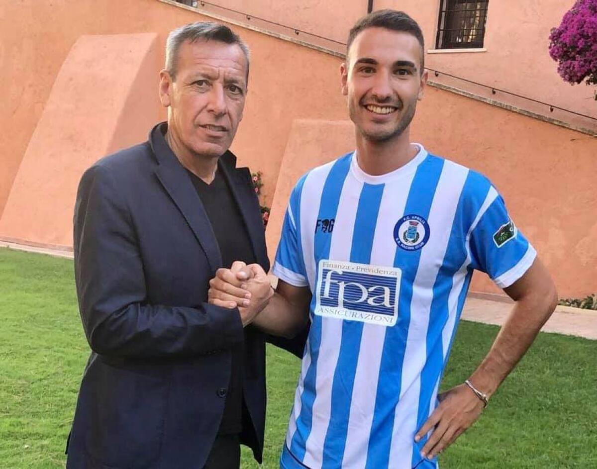 Calcio, per l'Aprilia firma l'argentino Ariel Reinero - 