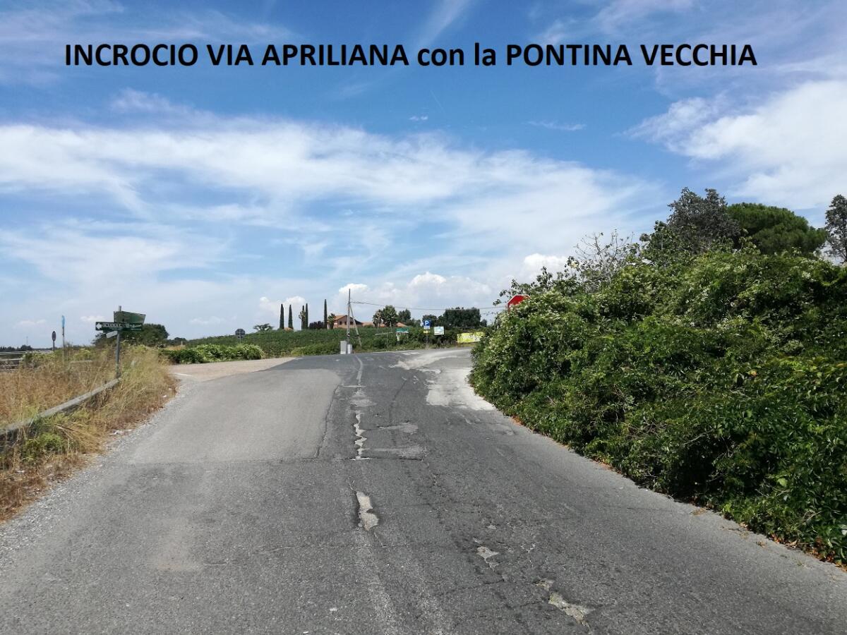 Via Apriliana nel degrado, residenti chiedono interventi al Comune - 