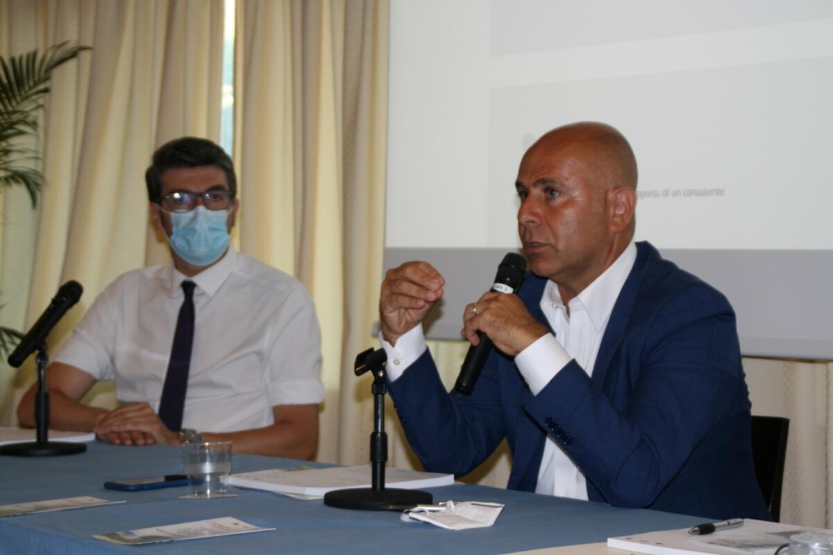 Presentata www.insiemeineuropa.it,  la piattaforma web lanciata dall’eurodeputato pontino Salvatore De Meo. - 