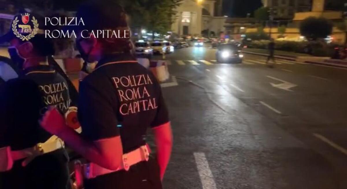 Movida, circa 300 gli illeciti contestati dalla polizia locale di Roma - 
