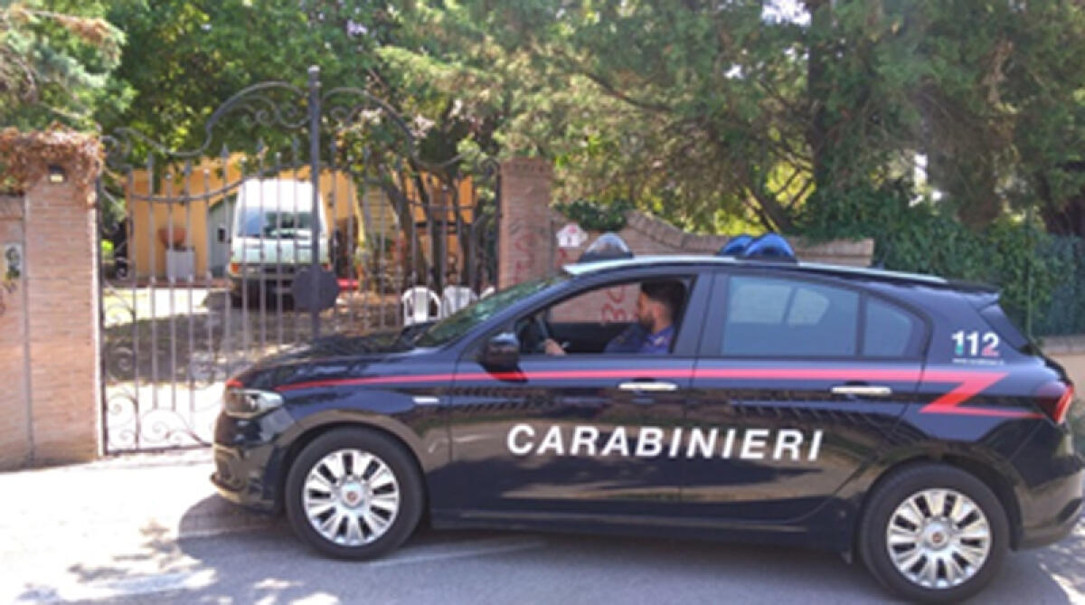 Omicidio-suicidio ad Aprilia, 5 i colpi di pistola contro Grazia - 