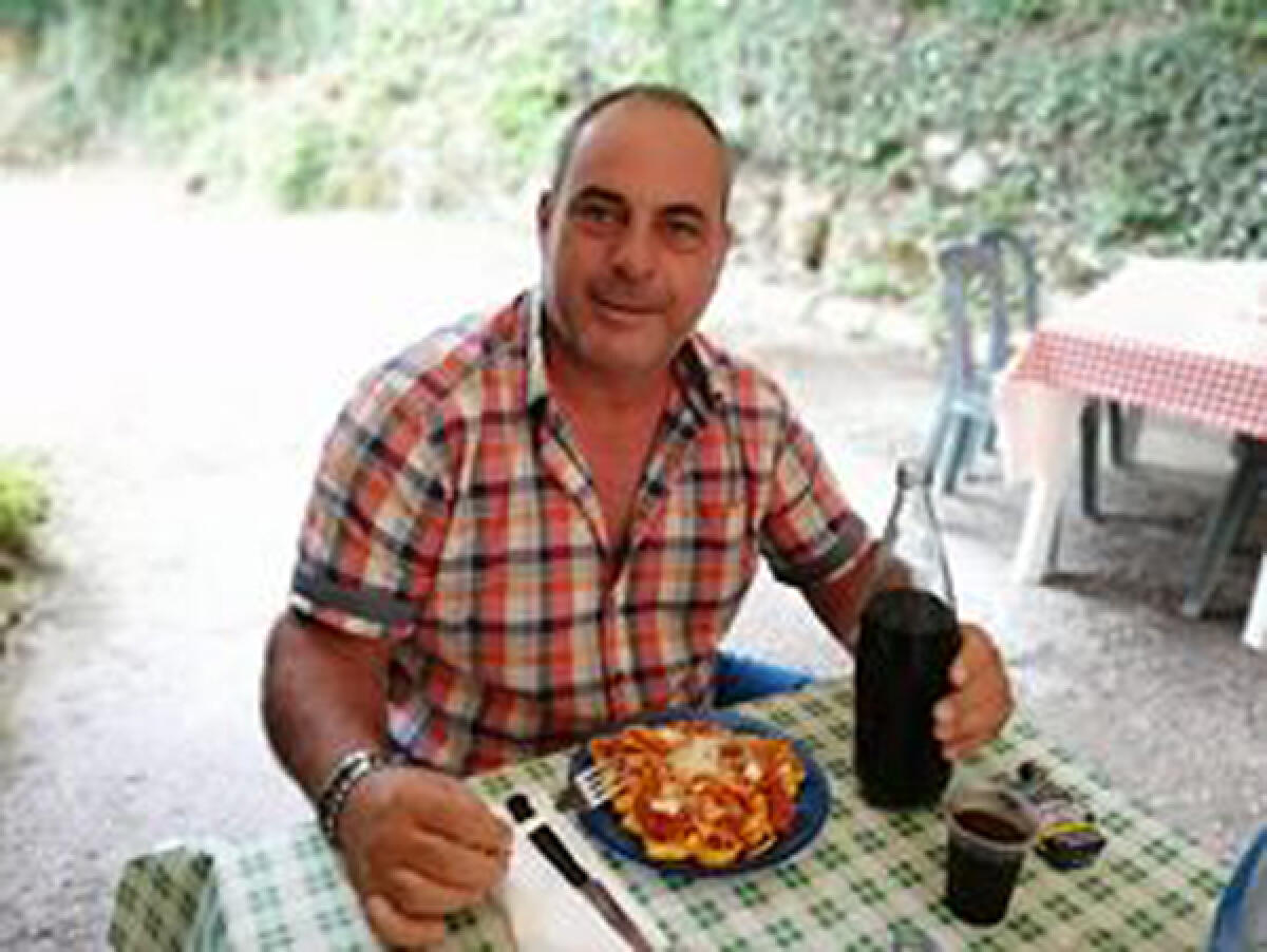 SONNINO - Tre indagati per la morte del 51enne operaio di Pontinia Giovanni Torelli. Questo venerdì i funerali. - 