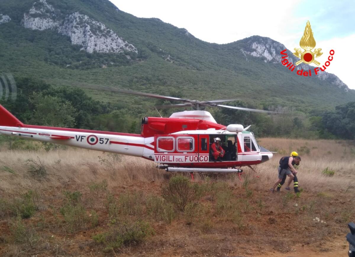 Due turisti lombardi in difficoltà e disidratati sul promontorio del Circeo, salvati FOTO - 