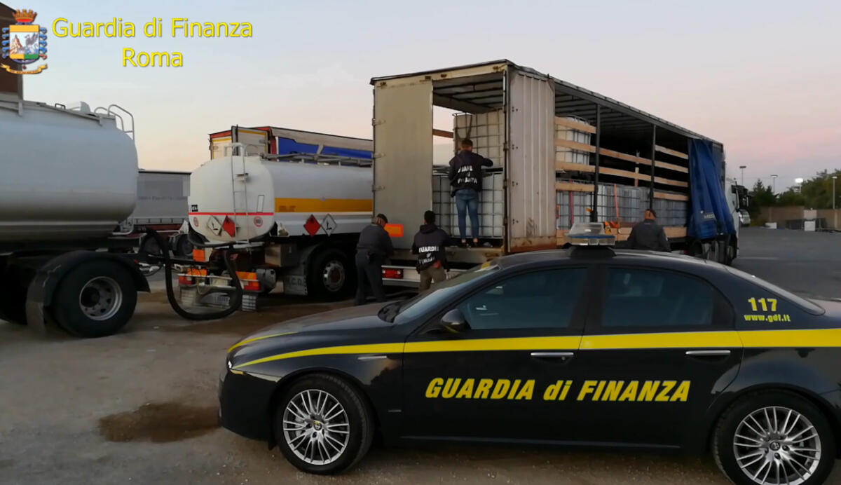 Cherosene rubato alla Nato in Belgio, coinvolta società di trasporti di Pomezia: un arresto VIDEO - 