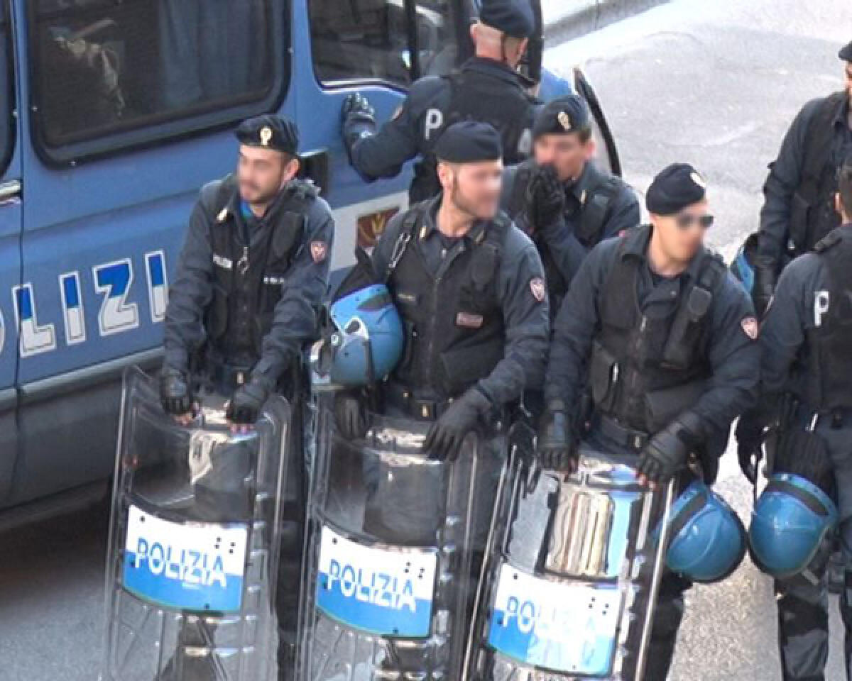 Scadono i 15 giorni di isolamento-Covid e vogliono  uscire: disordini al centro di accoglienza “Mondo Migliore” di Rocca di Papa. - 